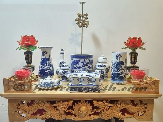 Số Lượng Bát Hương Trên Bàn Thờ 2